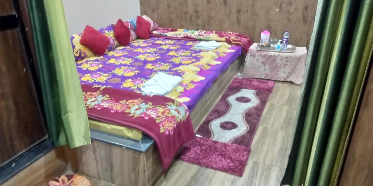 New Natraj Hotel Chikhaldara Bagian luar foto